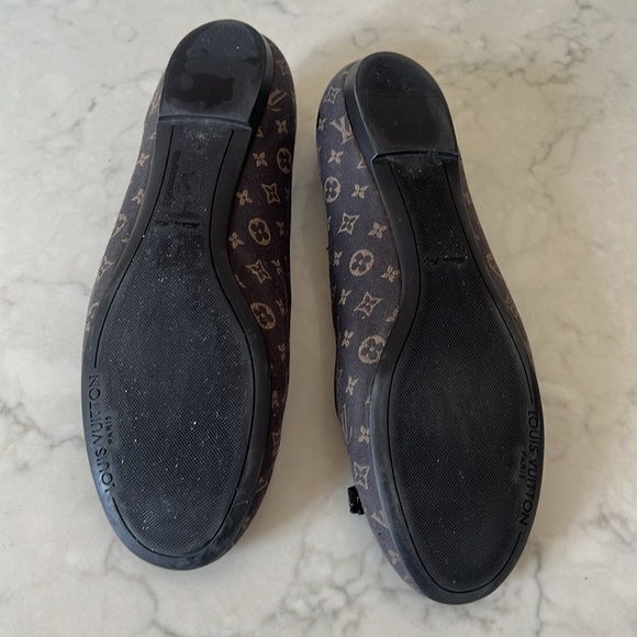 Louis Vuitton Monogram Ballerina Flat—size 37 1/2 - Picture 5 of 14